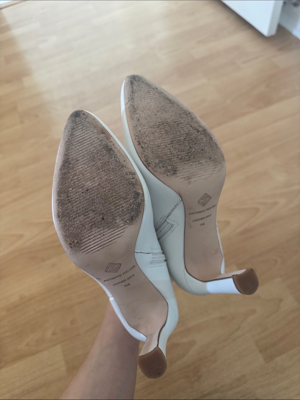 Antonio Melani White Leather Pointed-Toe Ankle Boots - Picture 2 of 4